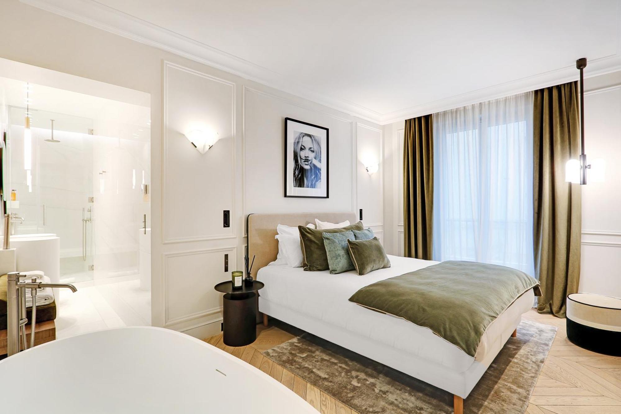 Pick A Flat - Champs Elysées Serviced Apartments París Exterior foto