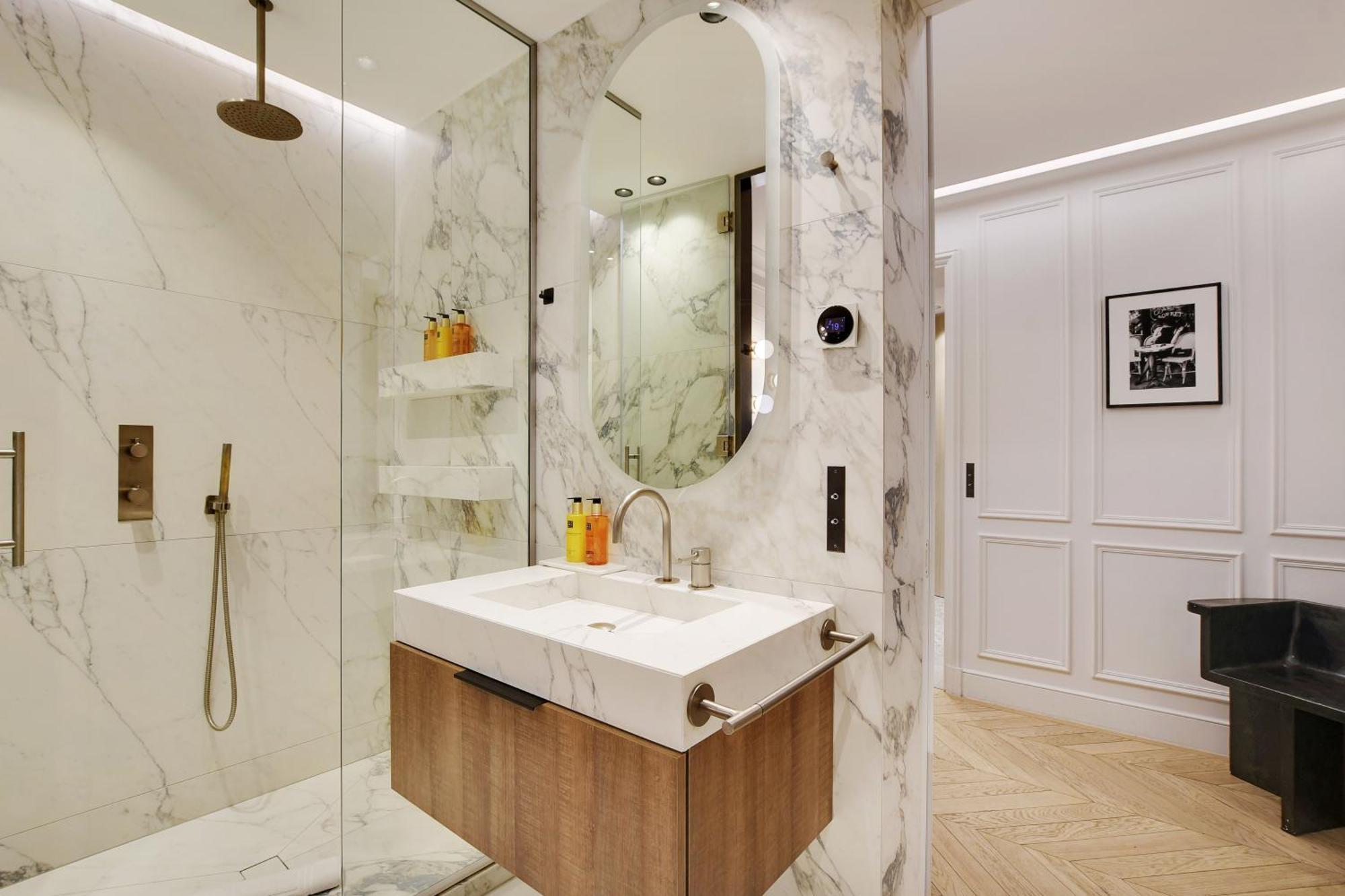 Pick A Flat - Champs Elysées Serviced Apartments París Exterior foto
