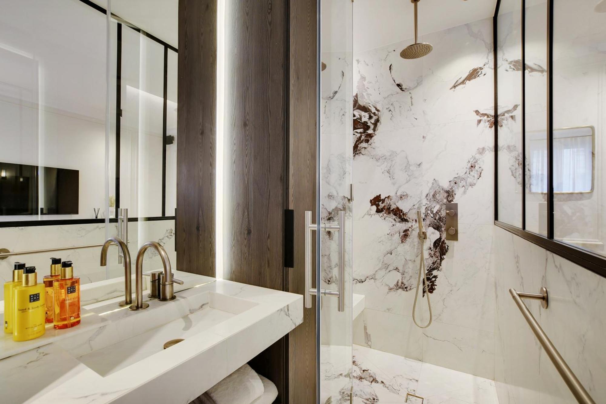 Pick A Flat - Champs Elysées Serviced Apartments París Exterior foto