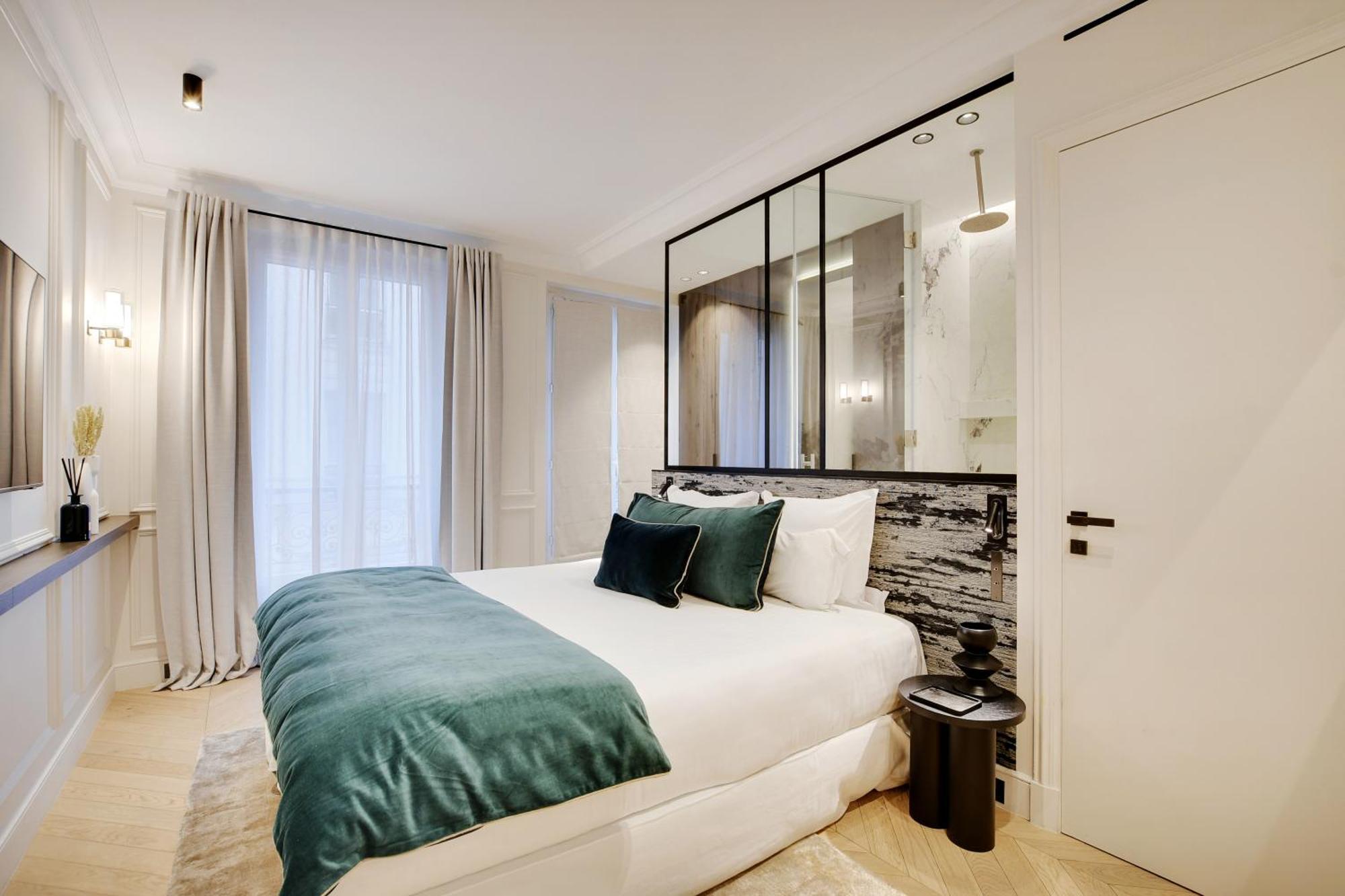 Pick A Flat - Champs Elysées Serviced Apartments París Exterior foto